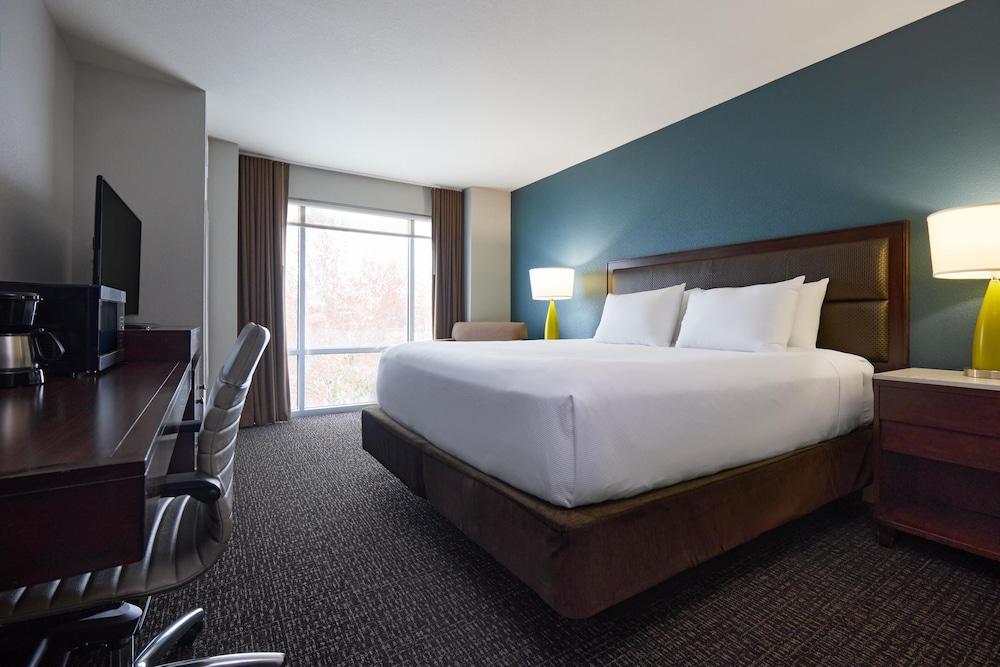 Hyatt House Seattle/Redmond