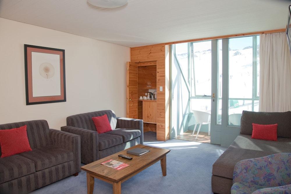 Perisher Valley Hotel