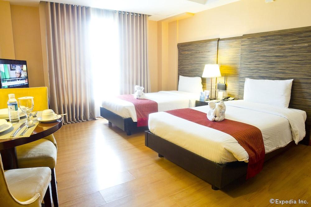 Lancaster Hotel Manila