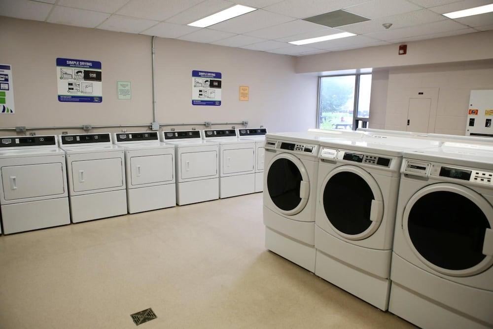 Residence & Conference Centre - Hamilton