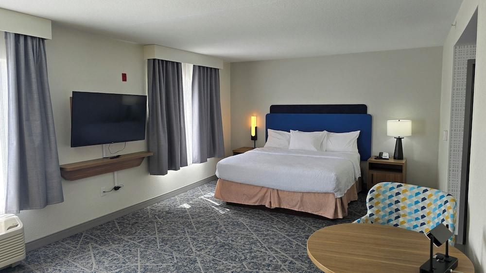 Hampton Inn & Suites Chicago Deer Park