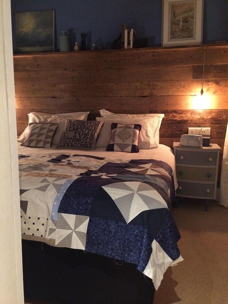 Lyonesse Guest House