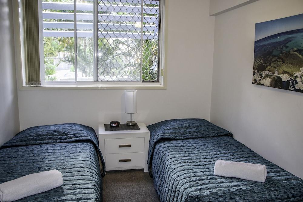 Surfers Beach Holiday Apartments