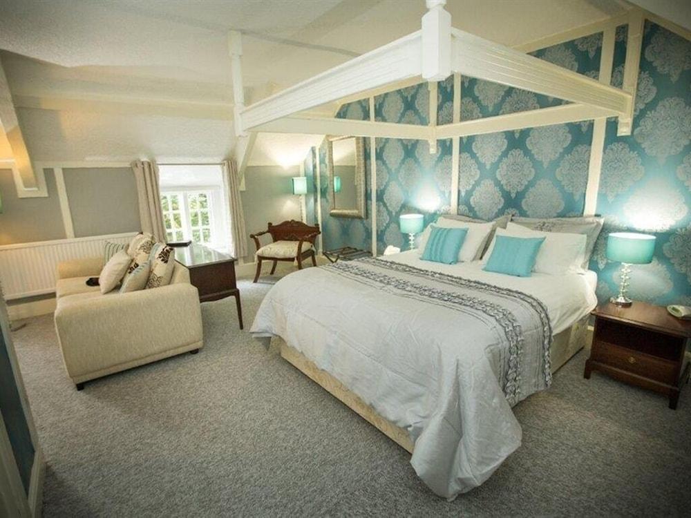 Hardwicke Hall Manor Hotel