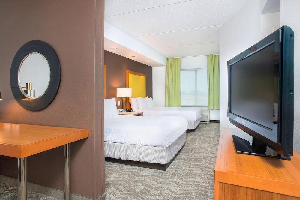 SpringHill Suites by Marriott Fairfax Fair Oaks