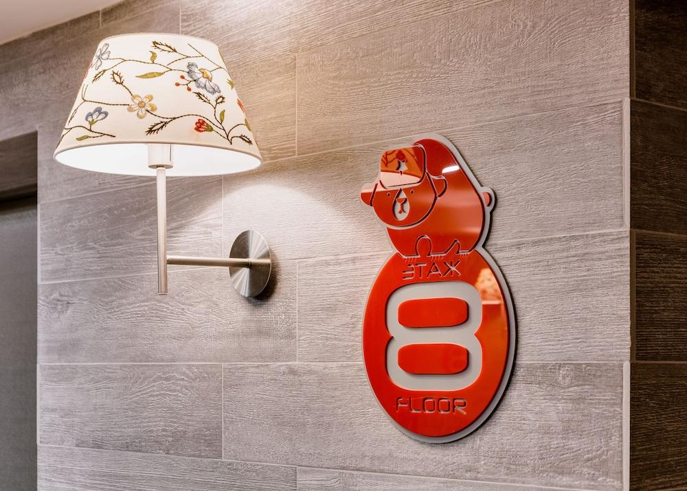 Vega Izmailovo Hotel