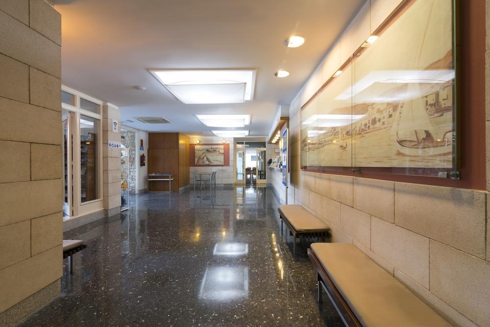 azuLine Hotel S'Anfora & Fleming