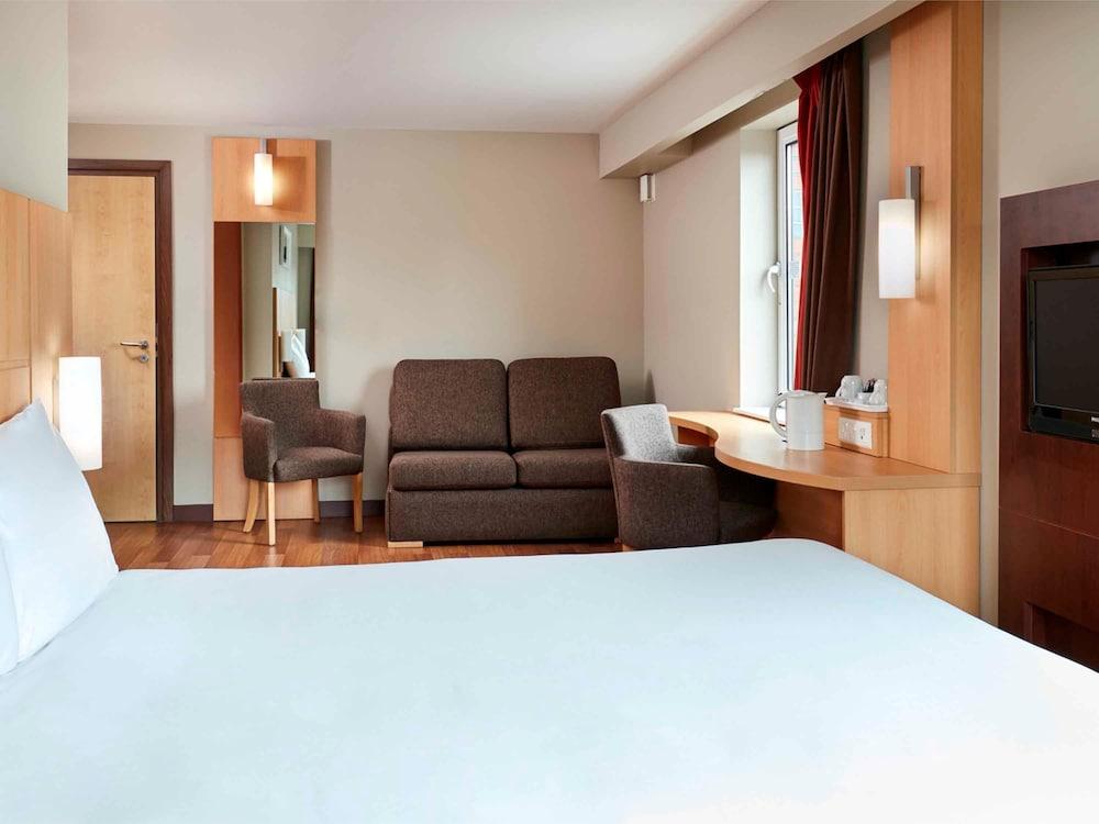 ibis Belfast Queens Quarter