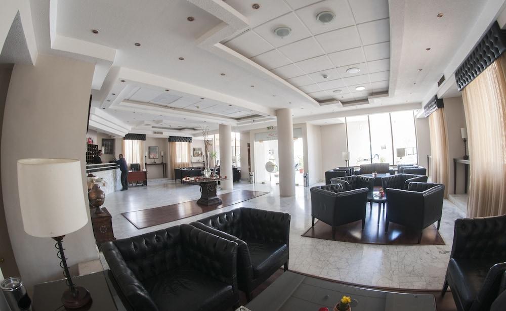 La Maison Hotel Petra