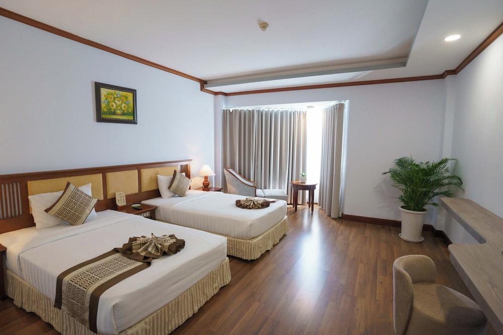 Saigon Ninh Chu Hotel & Resort