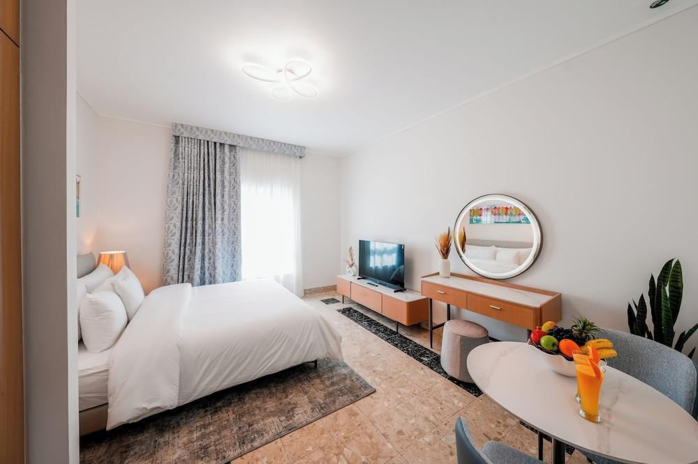 Al Bustan Residence Hotel Apartments