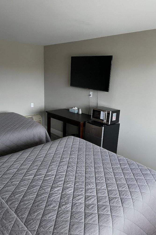 Towne and Country Motel