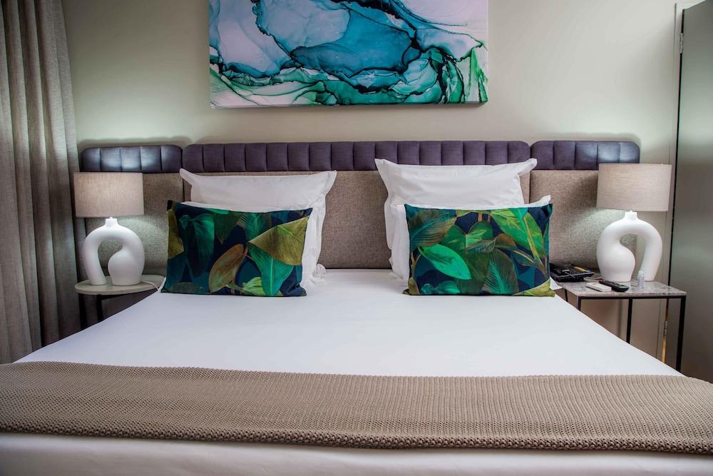 Cresta Lodge - Harare