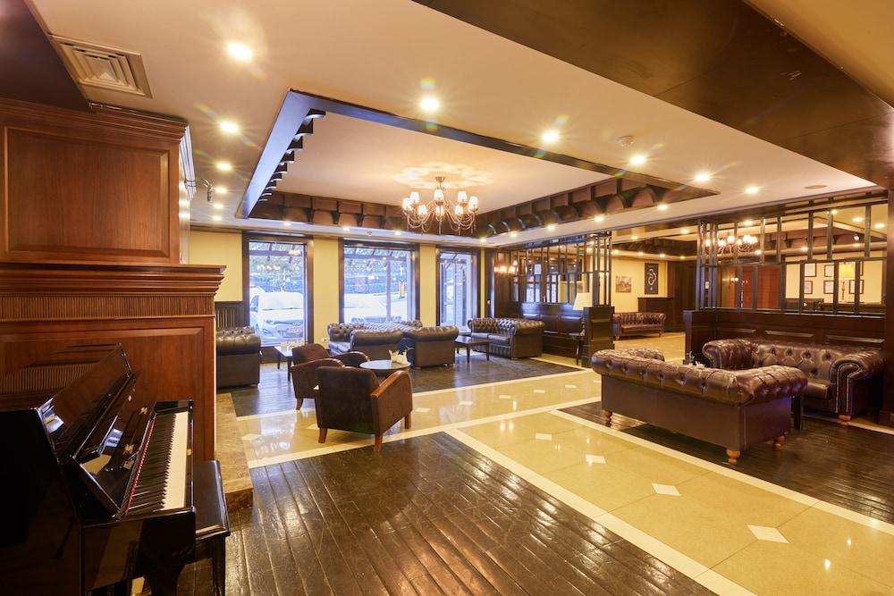 Dedeman Erzurum Palandöken Ski Lodge