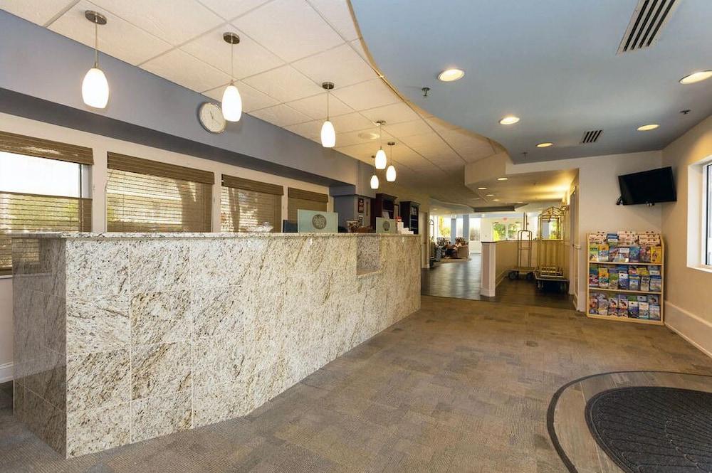 Watson's Regency Suites