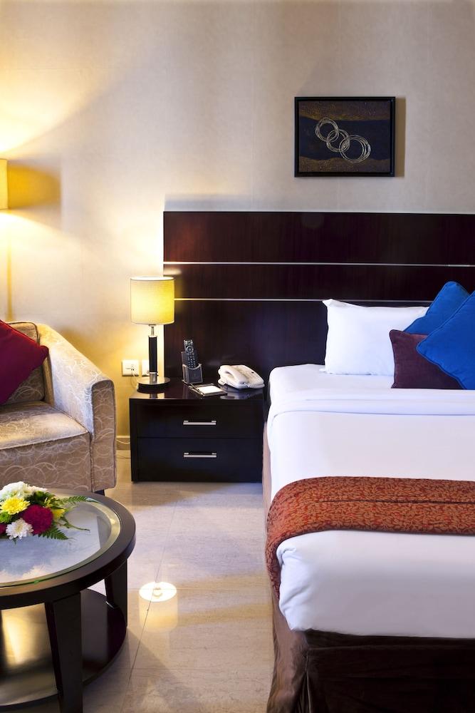 Landmark Hotel Riqqa