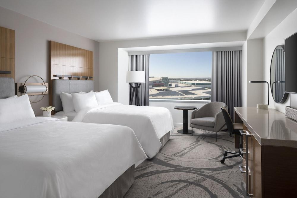 JW Marriott Los Angeles L.A. LIVE