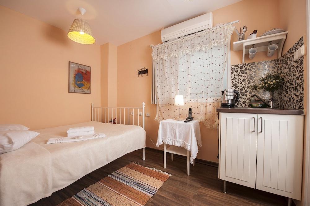 Peer Guest House Tel Aviv