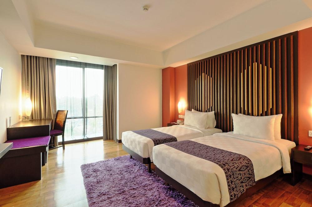 Mercure Pontianak City Center
