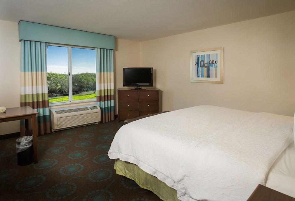 Hampton Inn & Suites Suisun City Waterfront