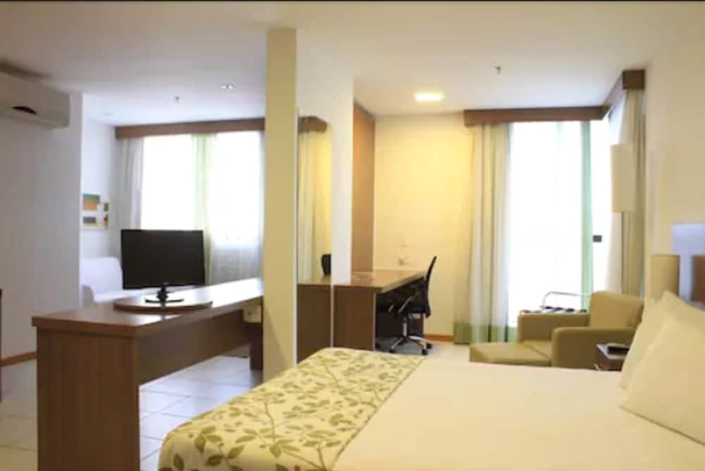 Nobile Suites Monumental