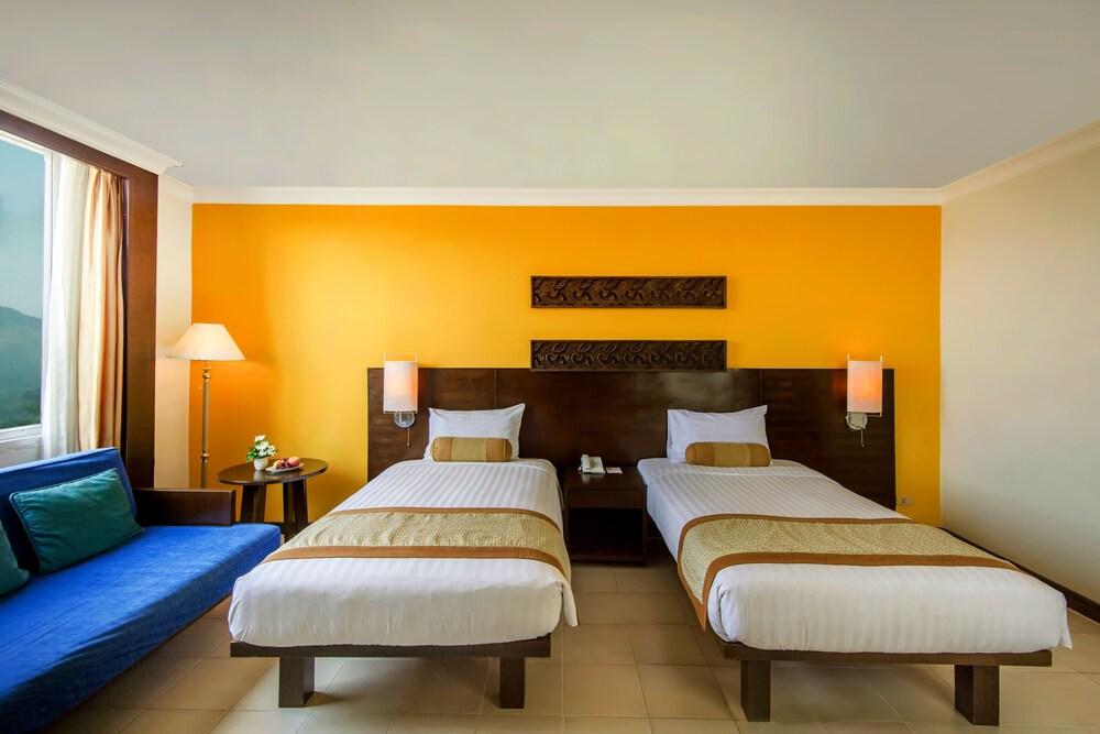 Tinidee Hotel Ranong