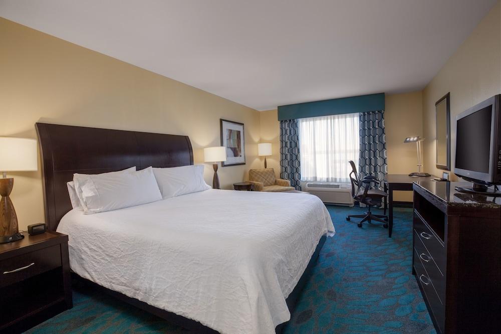 Hilton Garden Inn Fargo