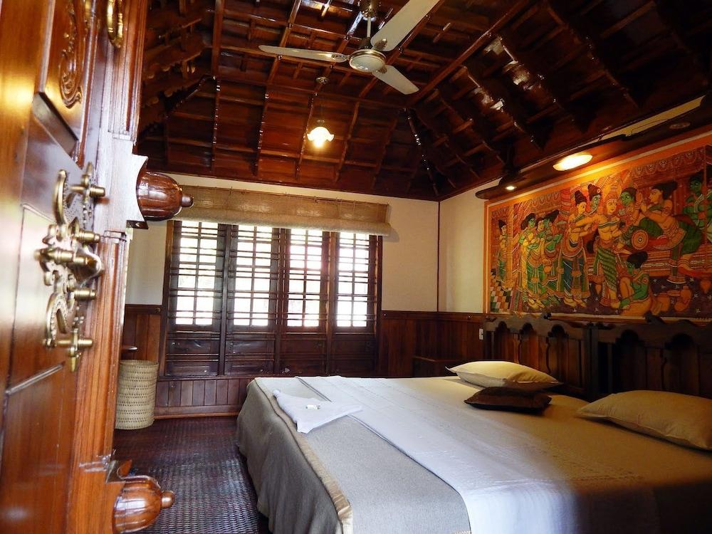 Backwater Retreat - Honeymoon House