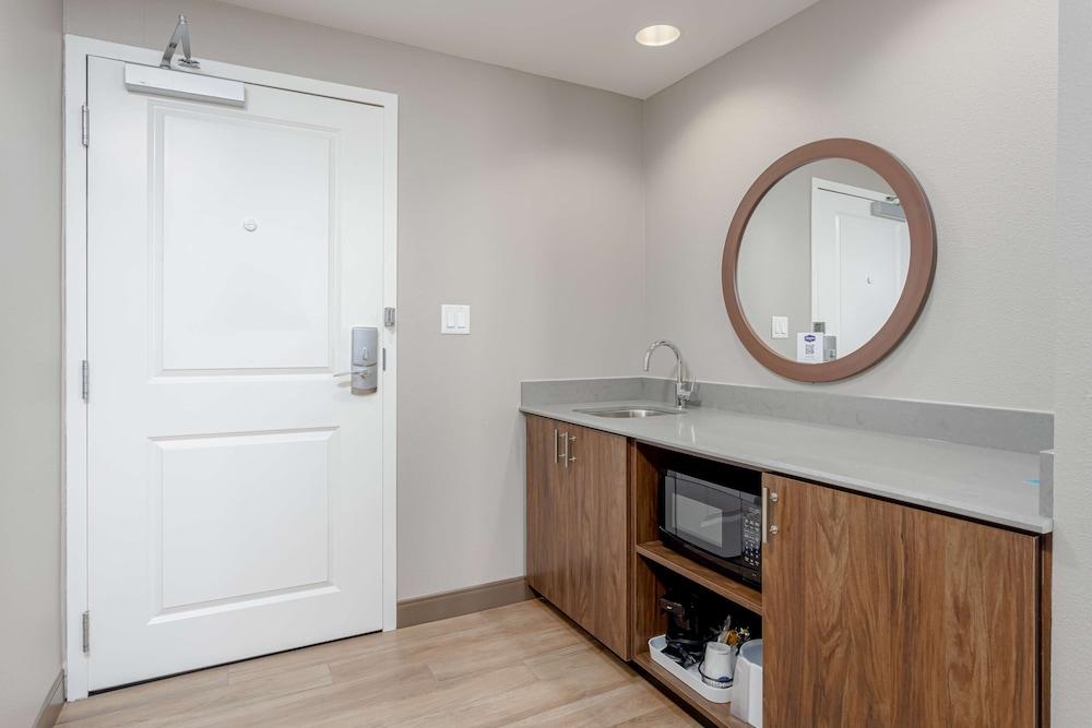 Hampton Inn & Suites Orange Beach/Gulf Front