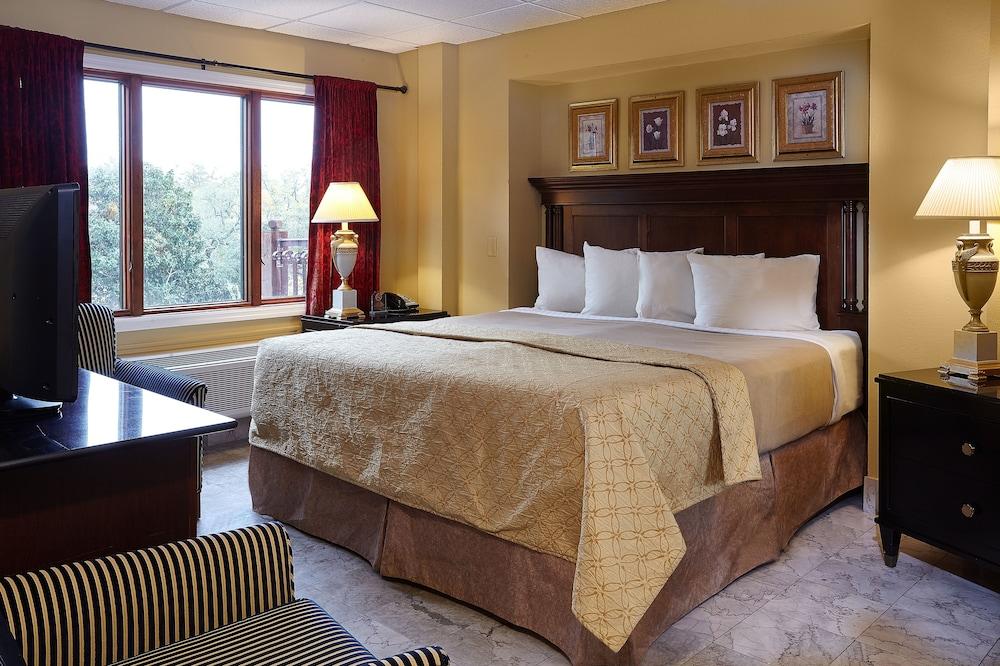 Ocean Inn and Suites