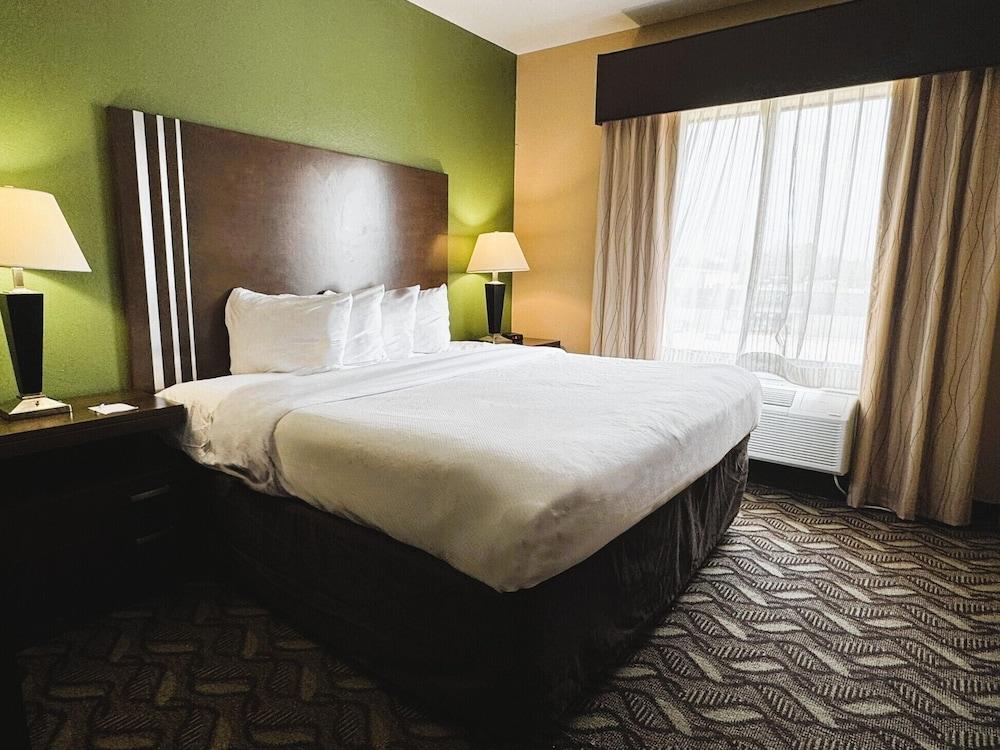 Baymont by Wyndham Jewett