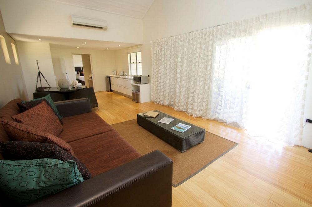 Eco Beach Wilderness Retreat