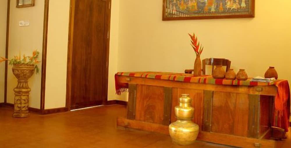 Palmleaves Beach Resort