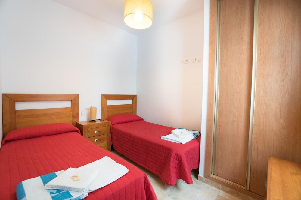 Apartamentos Turísticos Manuel Martín