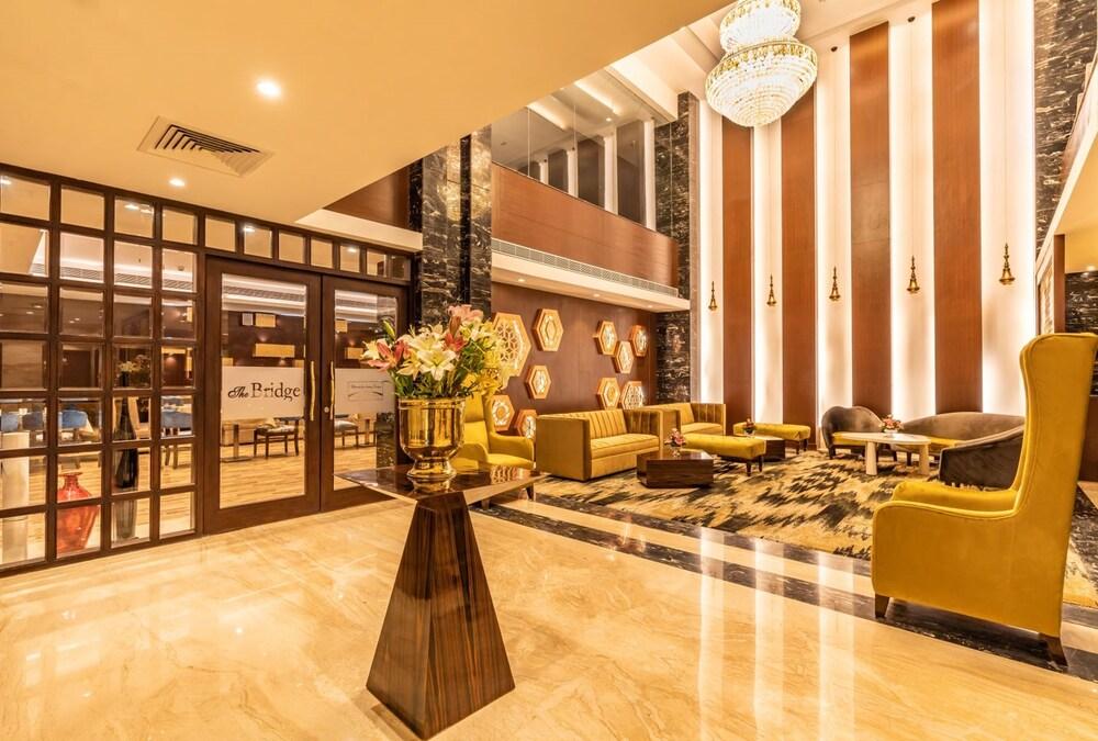 Divine Clarks Inn Suites