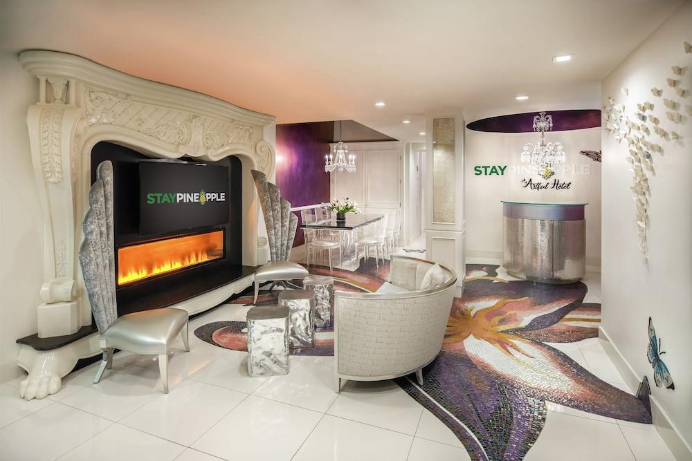 Staypineapple, An Artful Hotel, Midtown