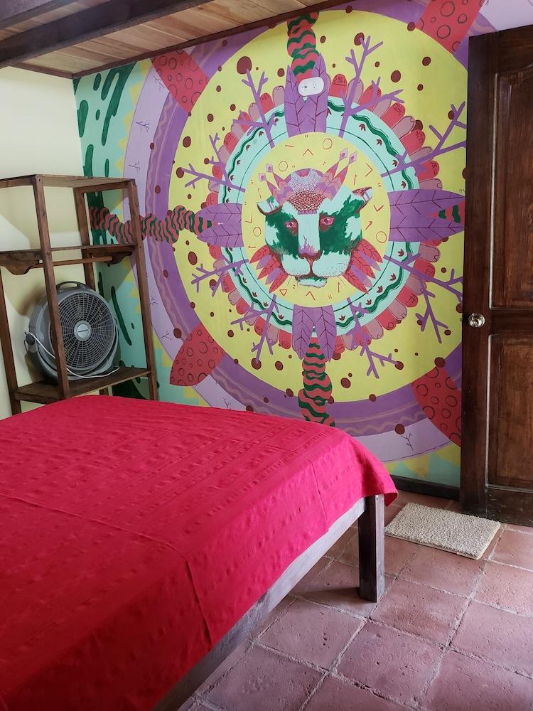 Aruma Eco Hostal - Hostel