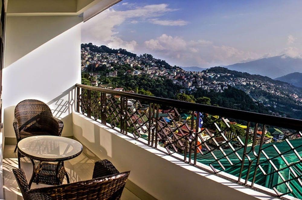 Jain Group Royal Orchid & Spa