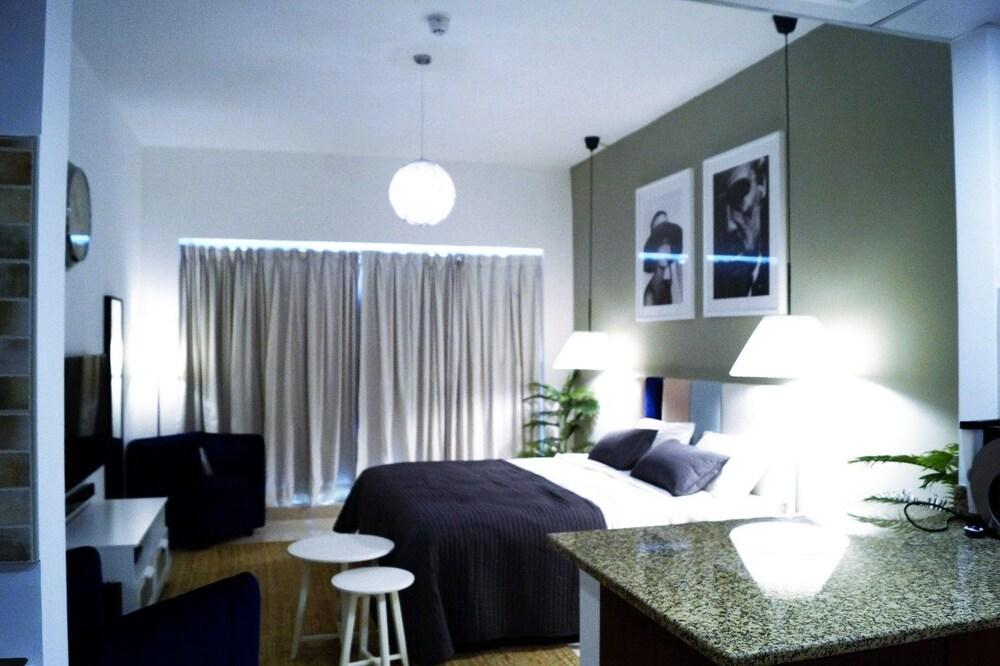 One Perfect Stay - Studio at Safeer