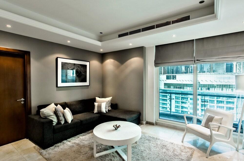 One Perfect Stay - Orra Marina