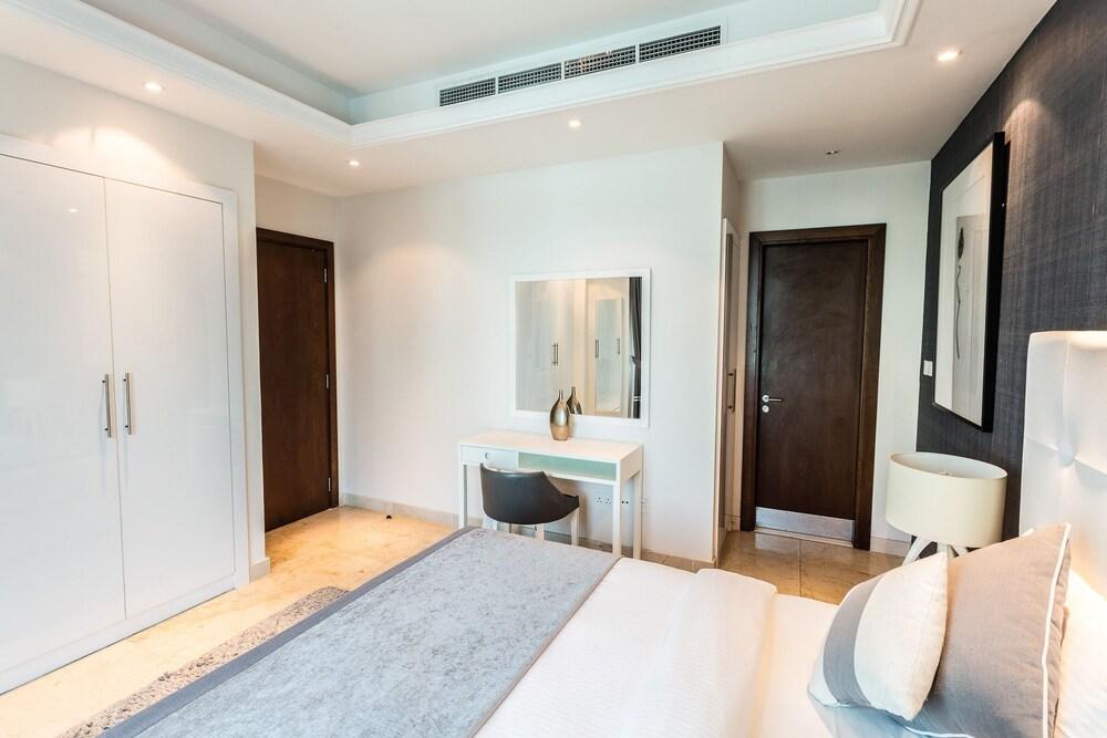 One Perfect Stay - Orra Marina