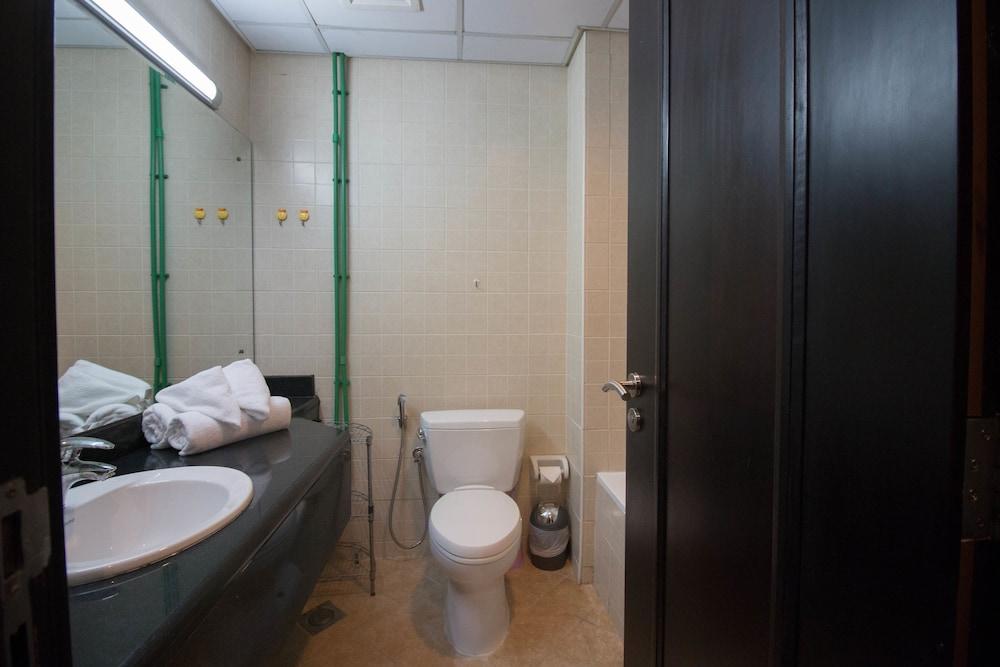 One Perfect Stay - Discovery Gardens