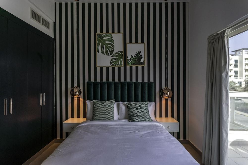 One Perfect Stay - Jumeirah Heights