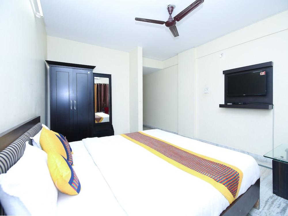 Hotel Datt Residency