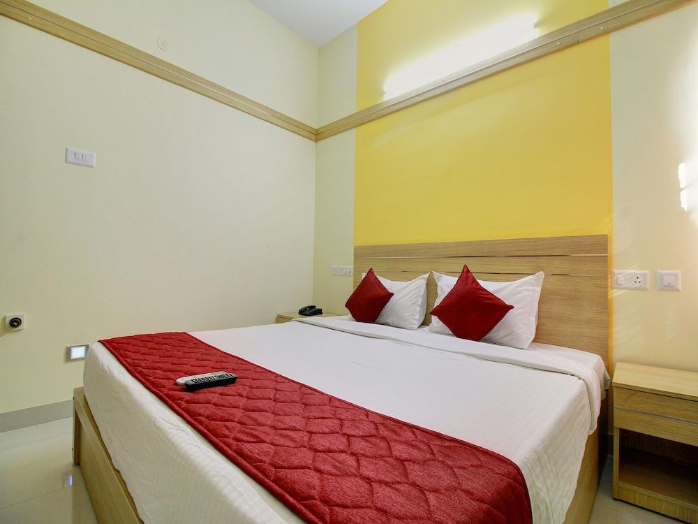 OYO 14815 Anu Residency