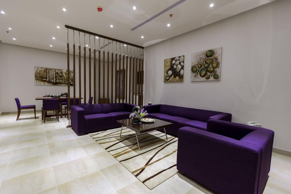 Q Suites Jeddah By EWA