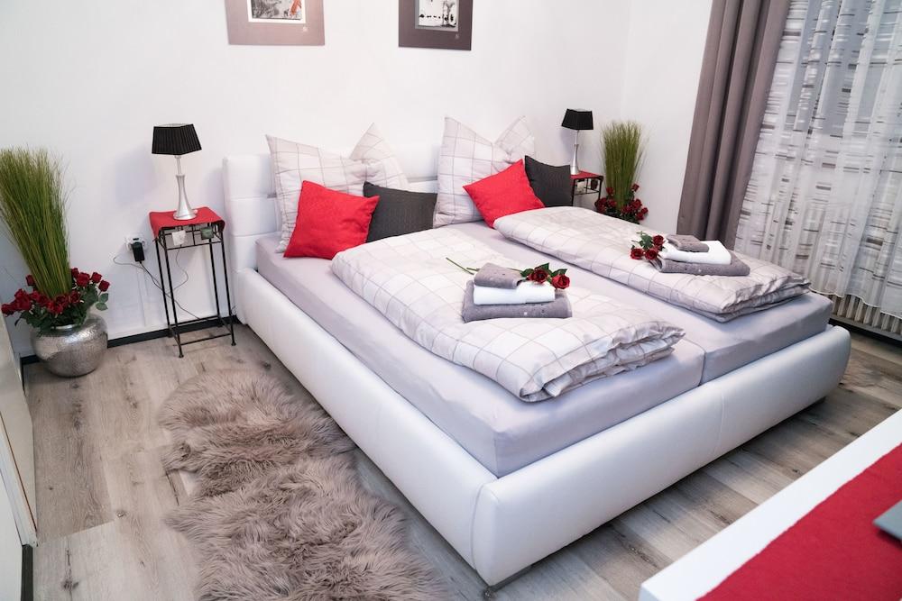 Pension & Restaurant La Amalia