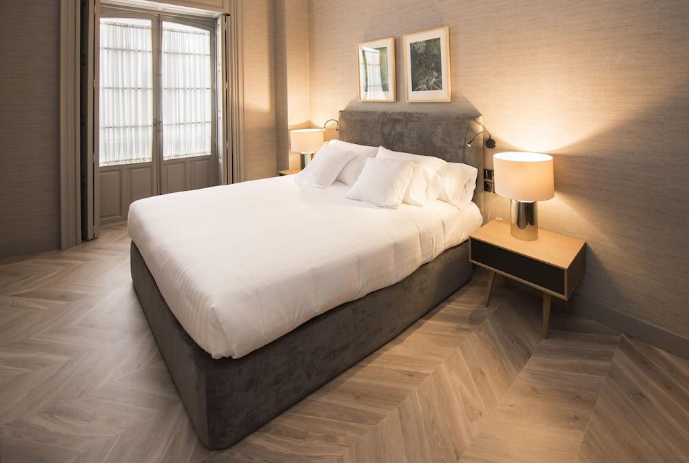 Palacio Salvetti Suites