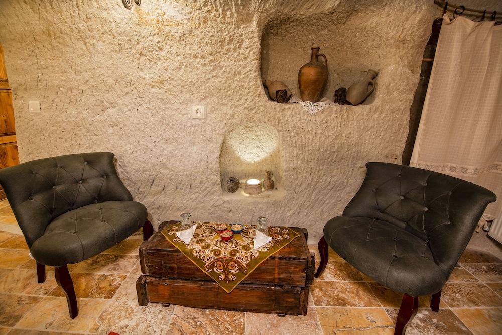 Kayadibi Cave Otel