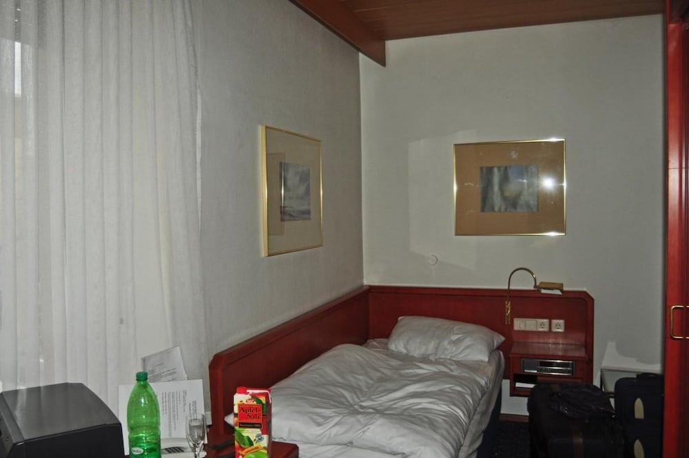 Hotel Starkenburger Hof